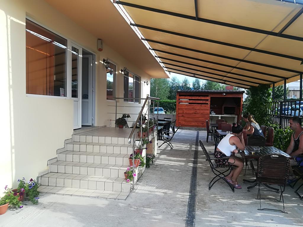 Vila Axel Costinesti Exteriör bild